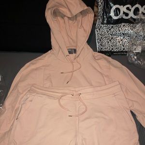 ASOS MENS TRACKSUIT- HOODIE AND JOGGERS
